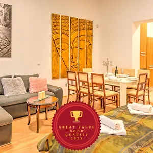 Central Apartments מלון דירות